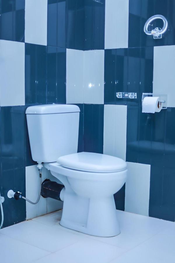 Hotel Royal Hub Kudapaduwa Zewnętrze zdjęcie