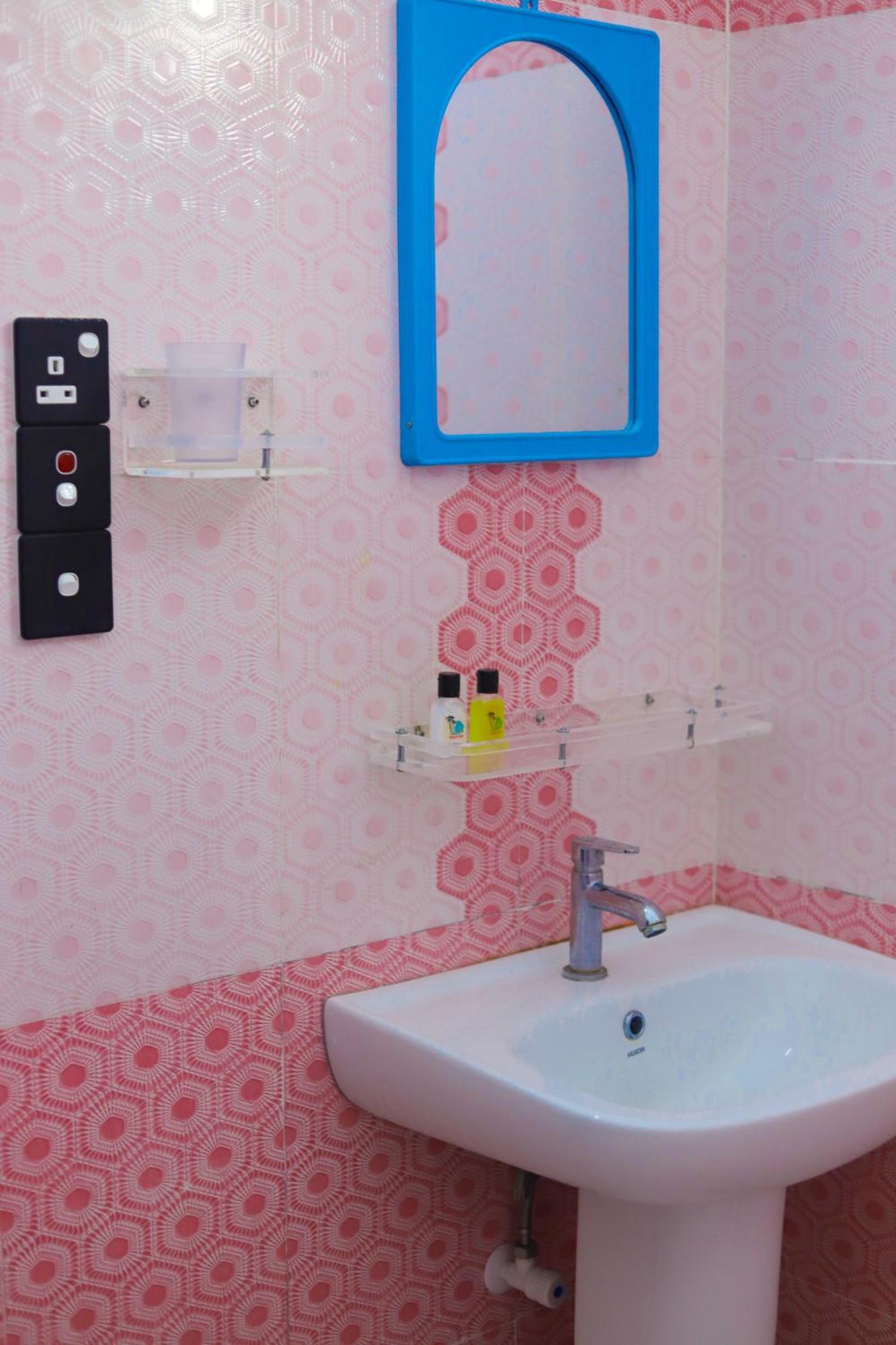 Hotel Royal Hub Kudapaduwa Zewnętrze zdjęcie